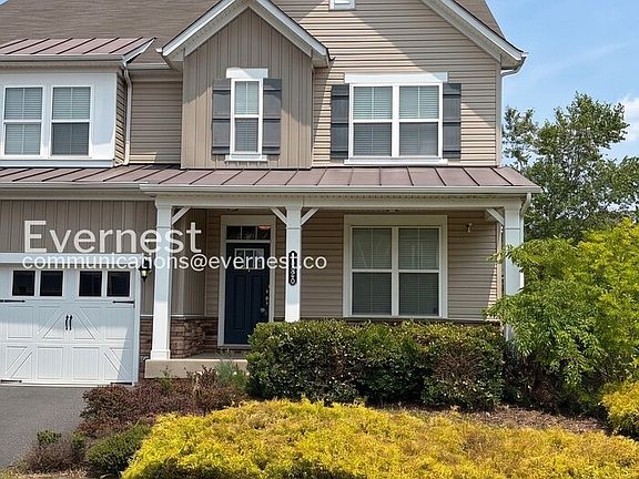 2nd image of 1735 Hudgins Farm Cir