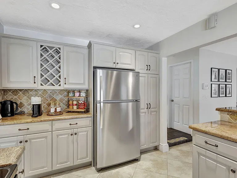 1104 Jackpine St #SEASON FURNISHED R — Photo 30