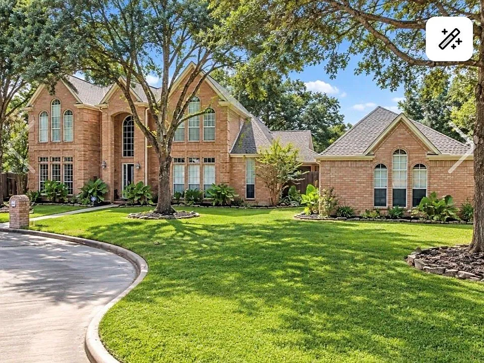 5802 Moss Point Ct