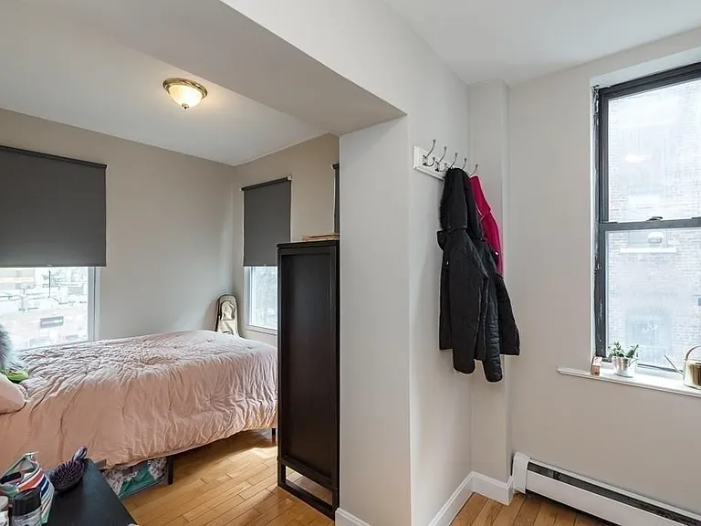 43 Park Vale Ave #8 — Photo 3