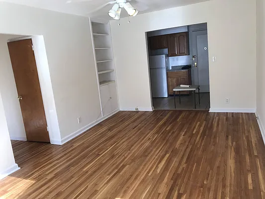 Rented by Voro, LLC | media 4