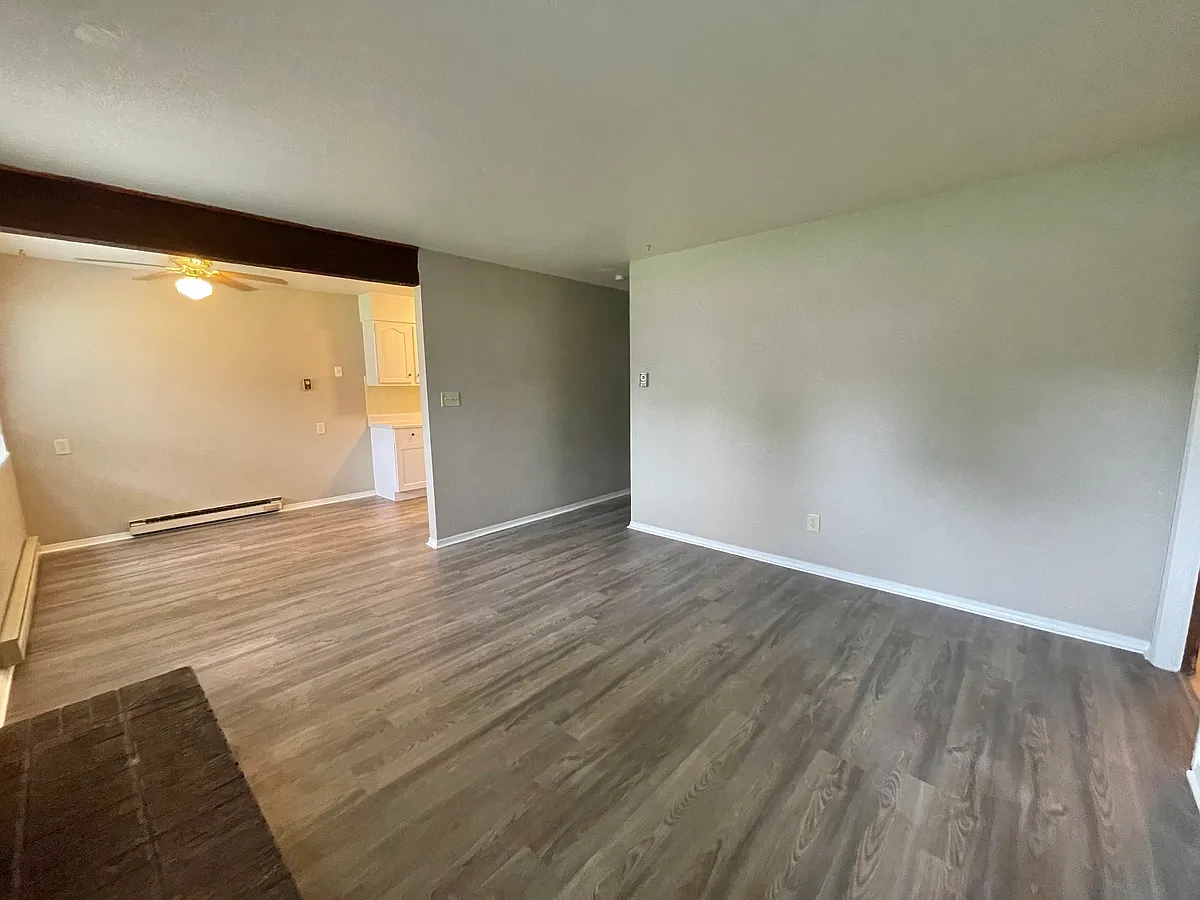 Building Photo - 1212 Montgomery St #C