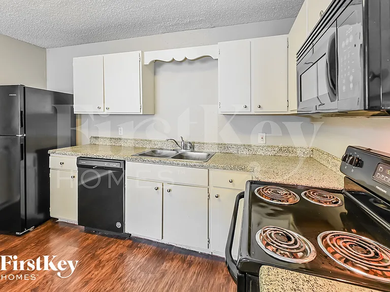 6316 Porterway Dr — Photo 9