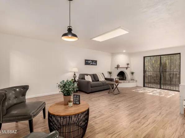 9838 E 1st St, Tucson, AZ 85748