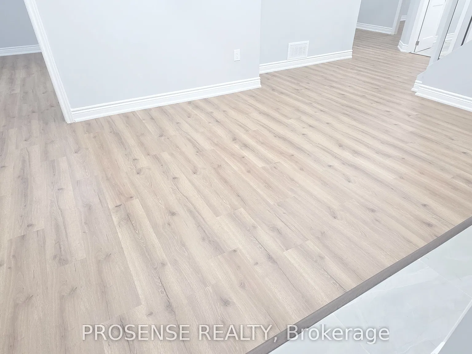 3 bed, $2,100 — Photo 3
