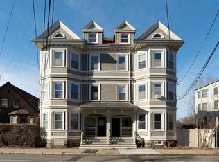 203 High St #1, Brookline, MA 02445