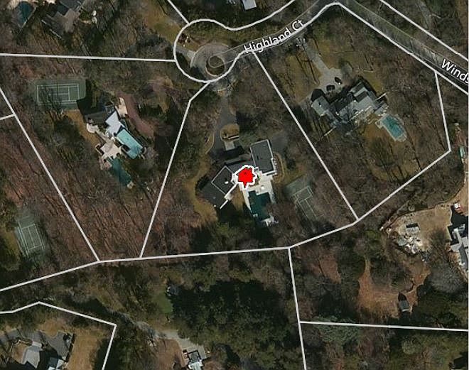 1st image of 4 Highland Ct