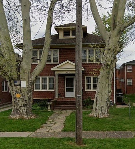 1st image of 2017 Grant Ave #3