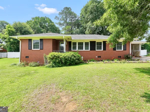 105 Pine St, Barnesville, GA 30204
