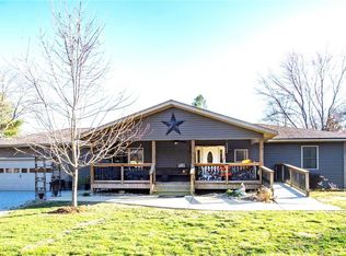 8536 Renken Rd, Worden, IL 62097