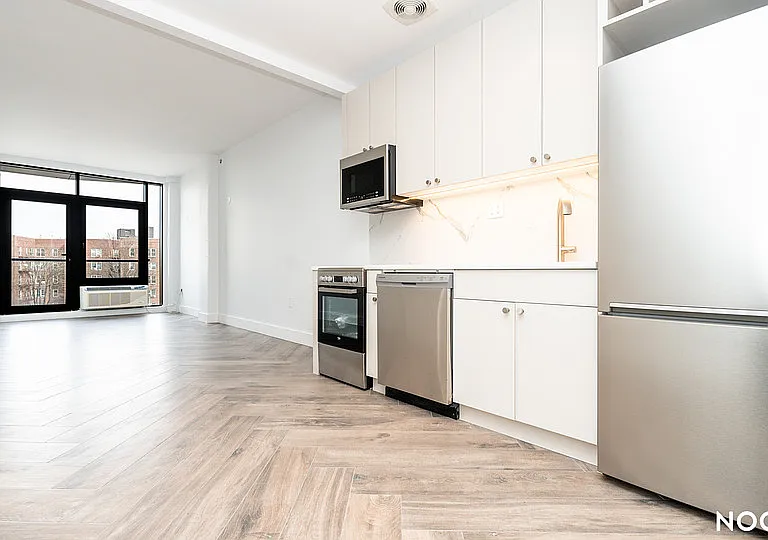 706 Ocean Pkwy #3E — Photo 4