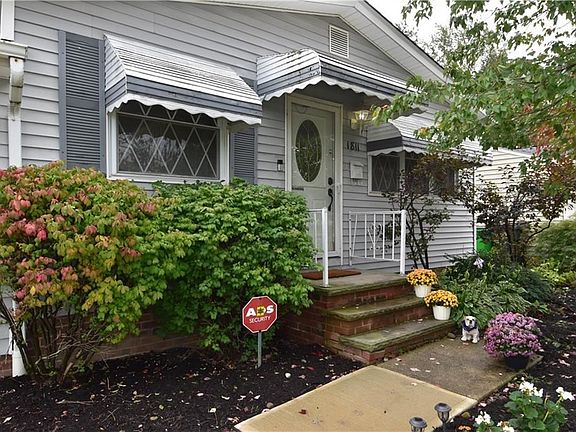 2nd image of 1811 Eldon Dr