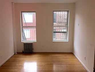 Rented by Urban Real Estate Inc