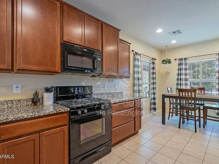 5614 W Montebello Way — Photo 8