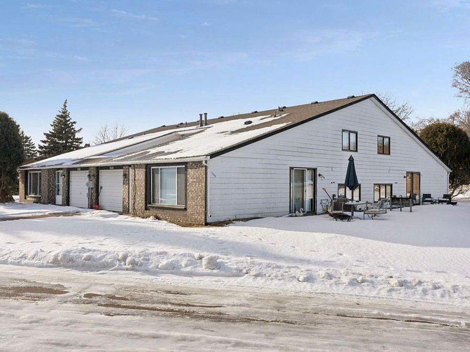 1st image of 14349 Hemlock Ct S #1