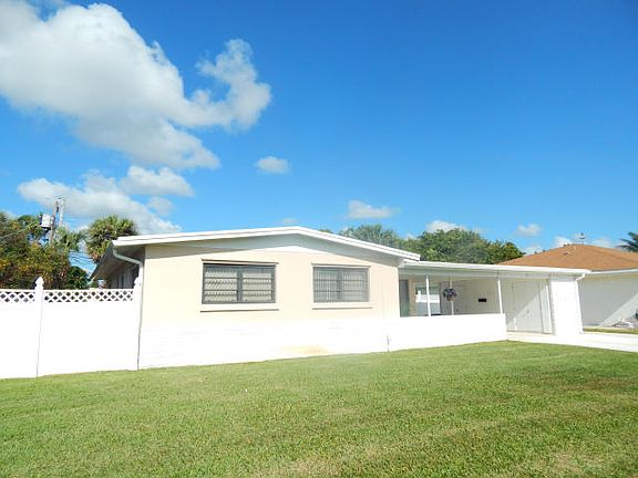 3rd image of 413 Westwind Dr