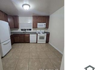 732 Apgar St, Oakland, CA
