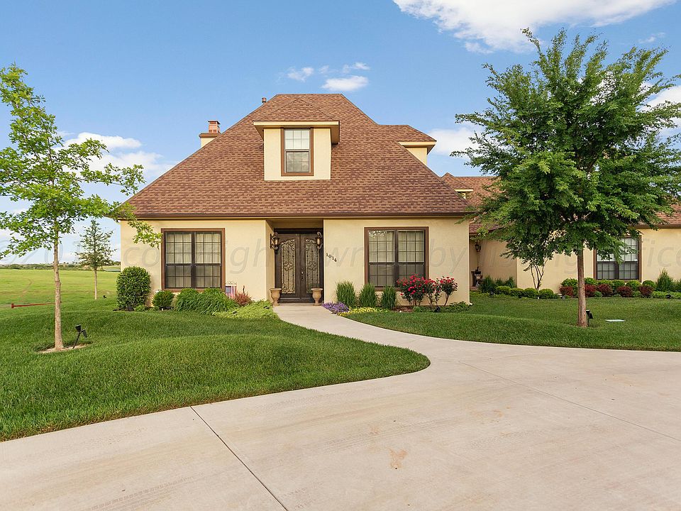 1st image of 1014 Deer Pl