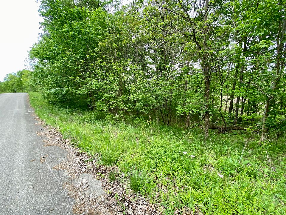 2nd image of 77 Lafayette Rd