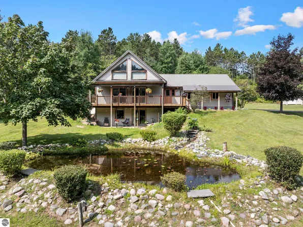 5312 Samels Rd, Williamsburg, MI 49690