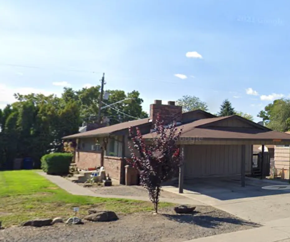 Street View - 1928 E Bridgeport Ave