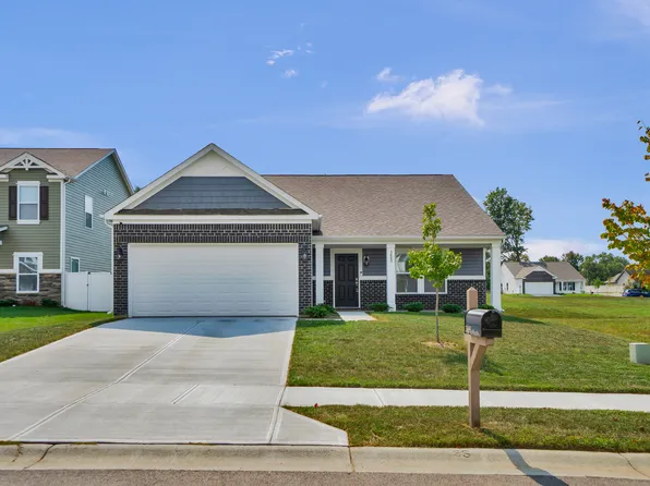 3885 Berkdale Ct, Columbus, IN 47203