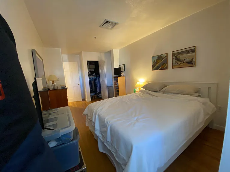 234 Hanover St #2 — Photo 12