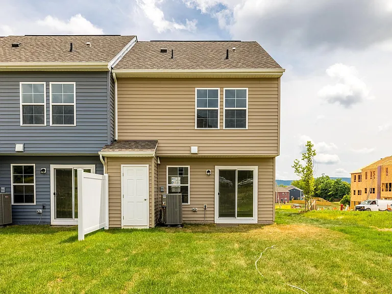 11 Orchard Green Dr — Photo 38