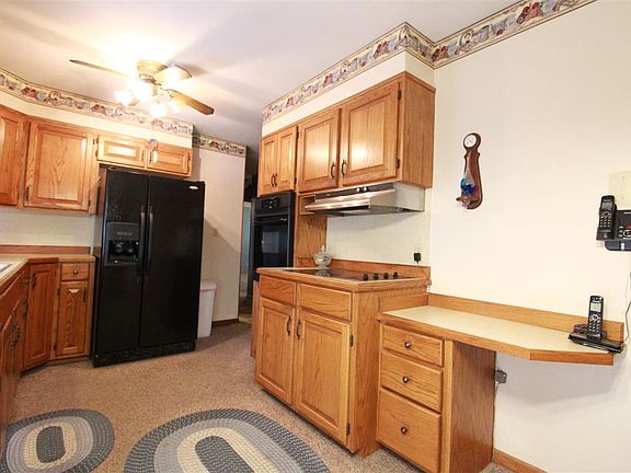 5th image of 1105 N Campbell St