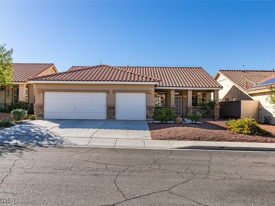 1st image of 841 Garden Breeze Way
