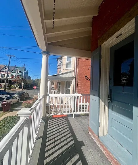 1517 W 14th St — Photo 4
