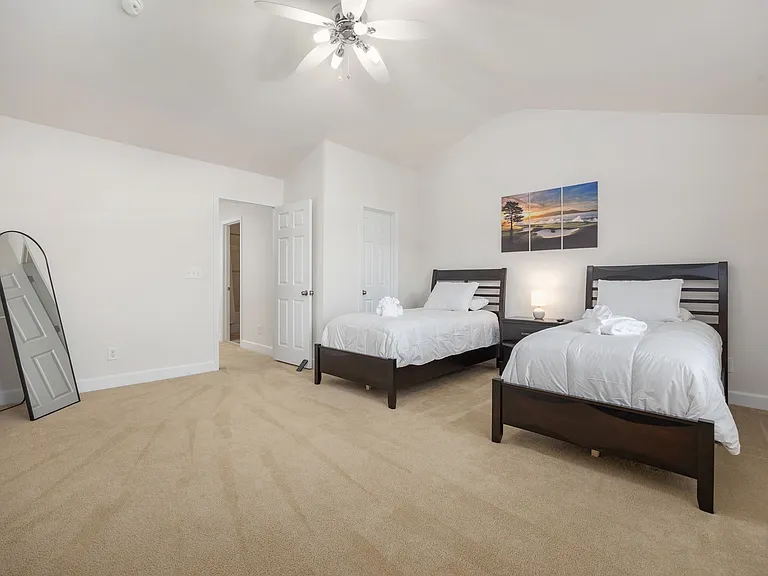 6172 Catalina Dr #911 — Photo 36