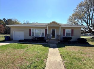 8927 Main St, Godwin, NC 28344