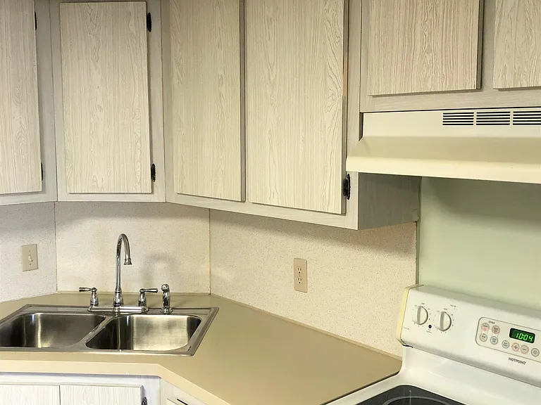 207 Aspen Cir #207 — Photo 20