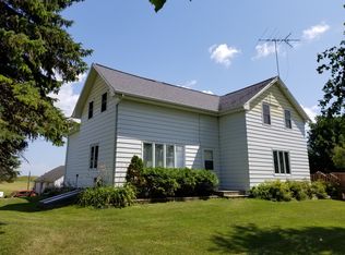 N6064 Hawthorne Rd, Luxemburg, WI 54217