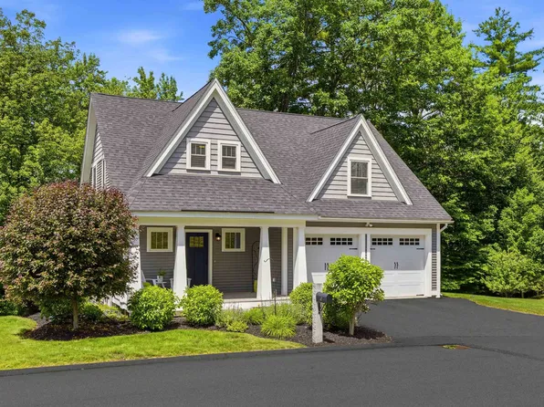 5 Firefly Landing, Newmarket, NH 03857