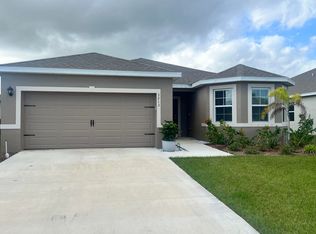 3213 Trinity Cir, Fort Pierce, FL 34945