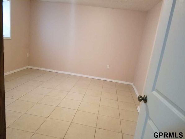 lincoln-nebraska-245732580 picture