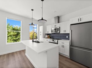 2017 W 44th St #1, Cleveland, OH