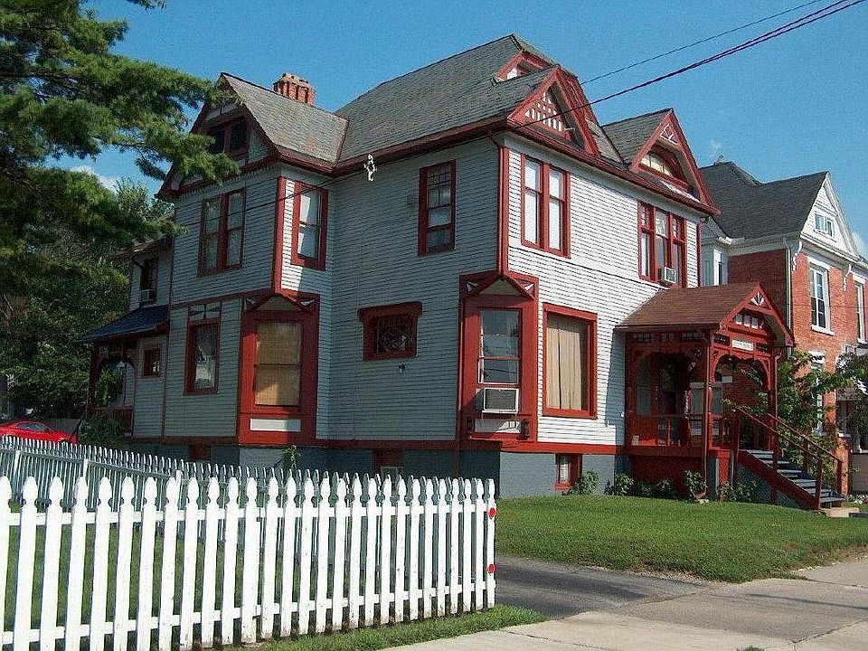 See our other opening at ... http://www.offcampusapartments.net/fall-2020.html