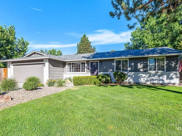 371 S Harlan Pl, Eagle, ID 83616