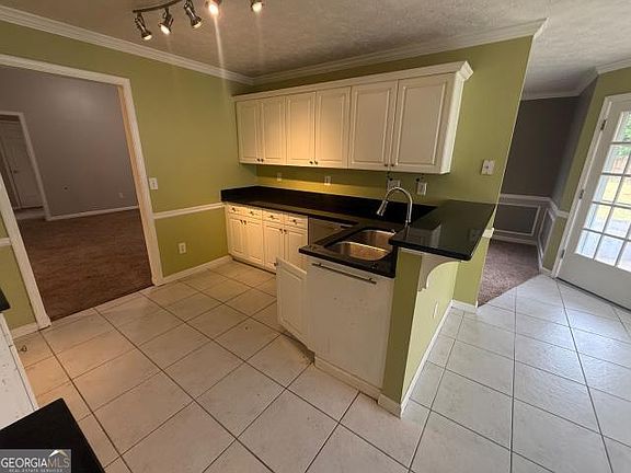 4th image of 3450 Weeping Willow Ln