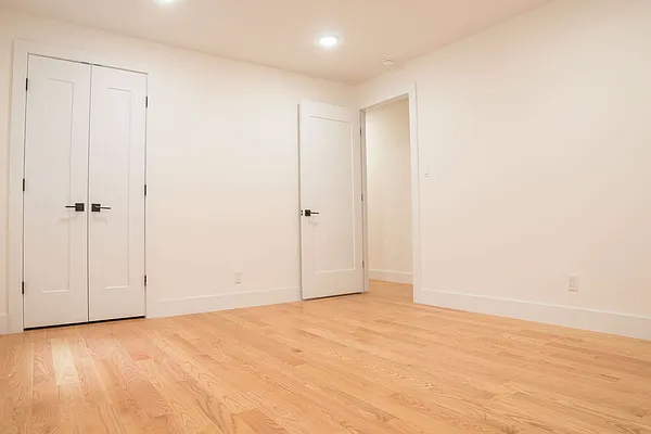 Rented by Compass | media 17