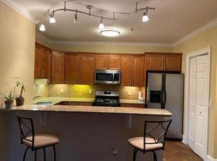 369 5th St #12, Jersey City, NJ 07302