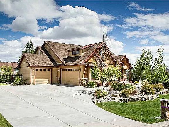 2nd image of 4213 Wedgewood Dr