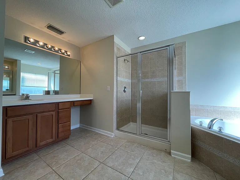 3125 E Banister Rd — Photo 17