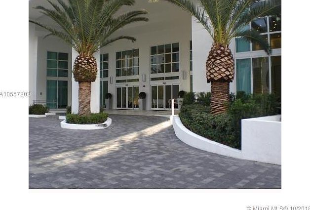 1st image of 951 Brickell Bay Dr