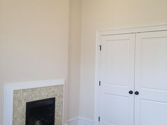 5th image of 2129 Park Ave APT 1