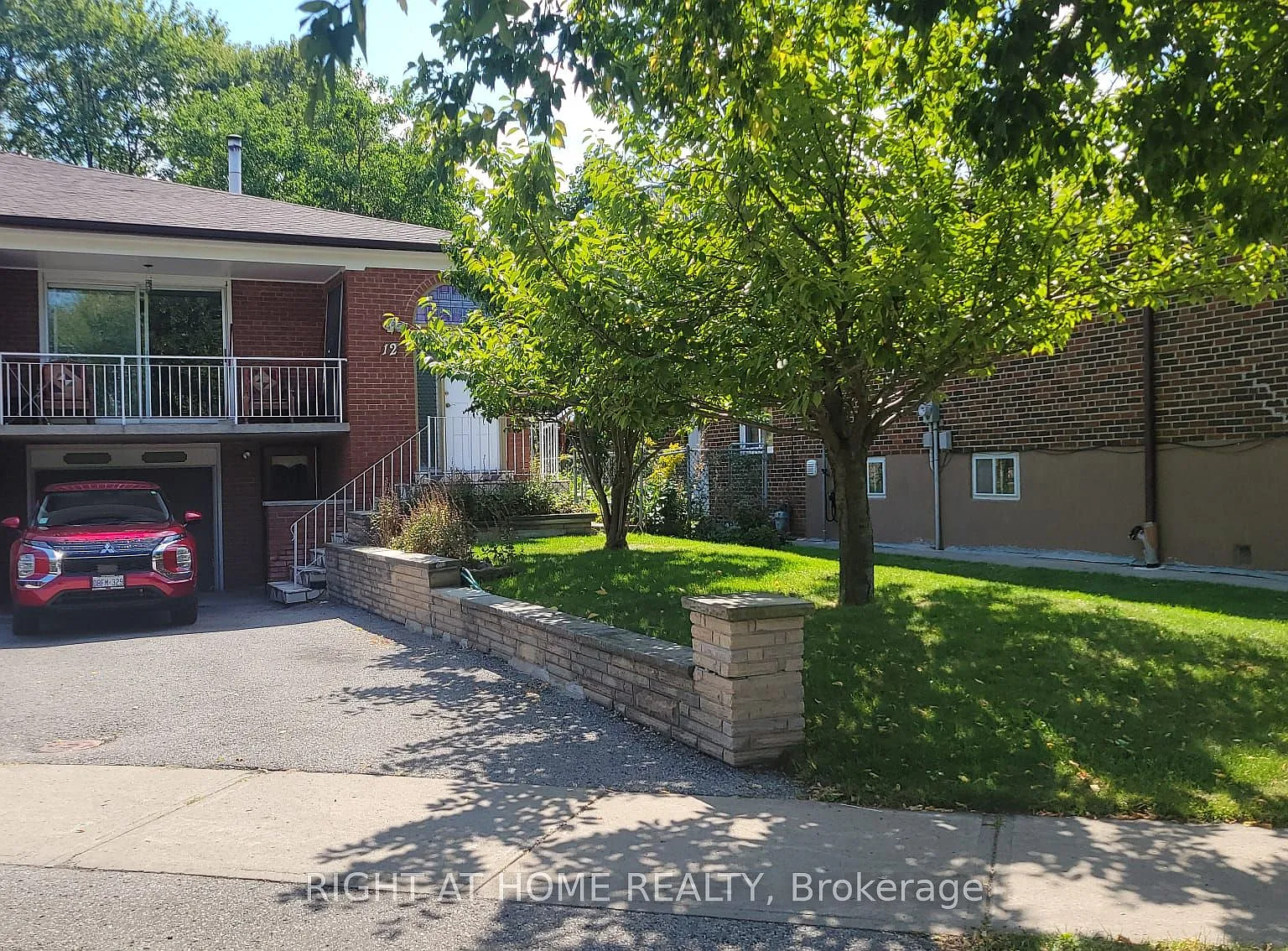 2 bed, $1,999 — Photo 1