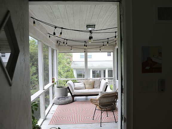 screened in porch